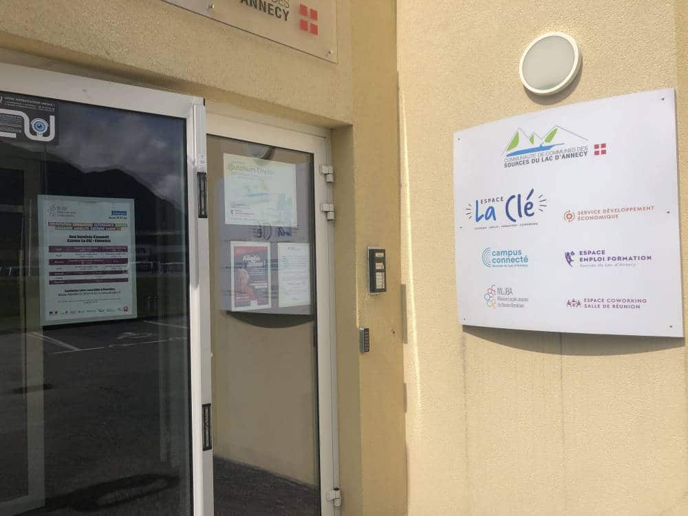 panneau entree - COM' les Pros